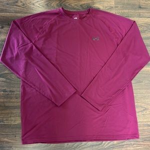 Under Armour long sleeved tee